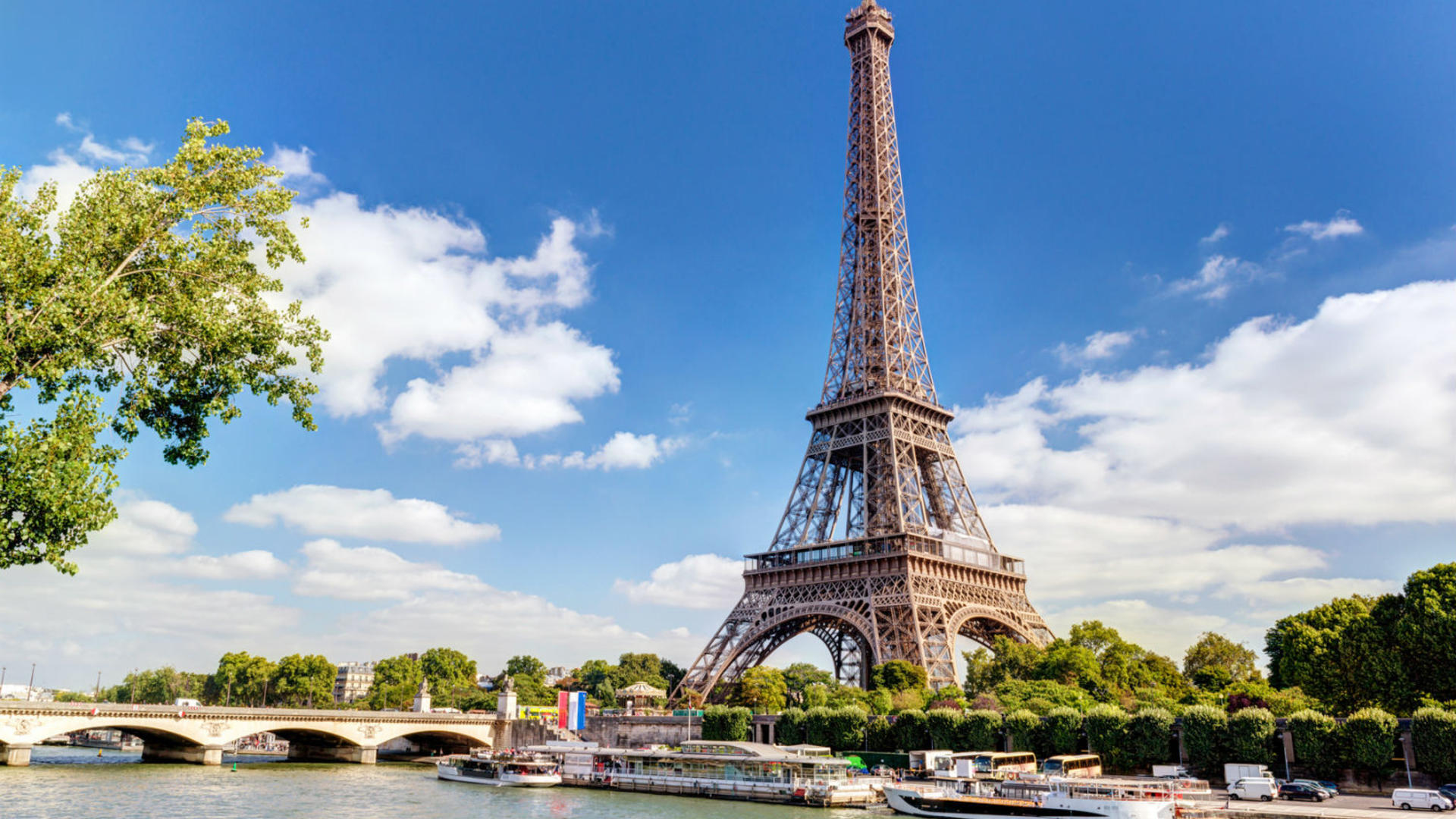 vie étudiant - tour eiffel