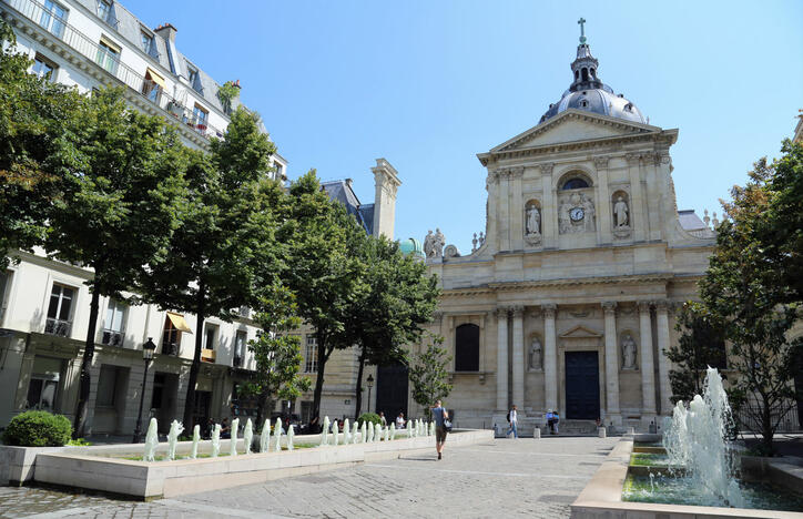 Place de la Sorbonne di Paris