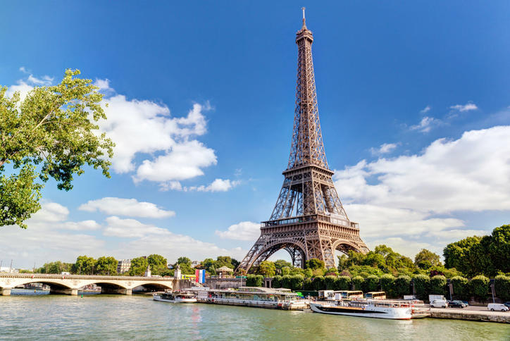 vie étudiant - tour eiffel